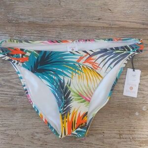 Shade and Shore Low Rise Cheeky Bikini Bottoms